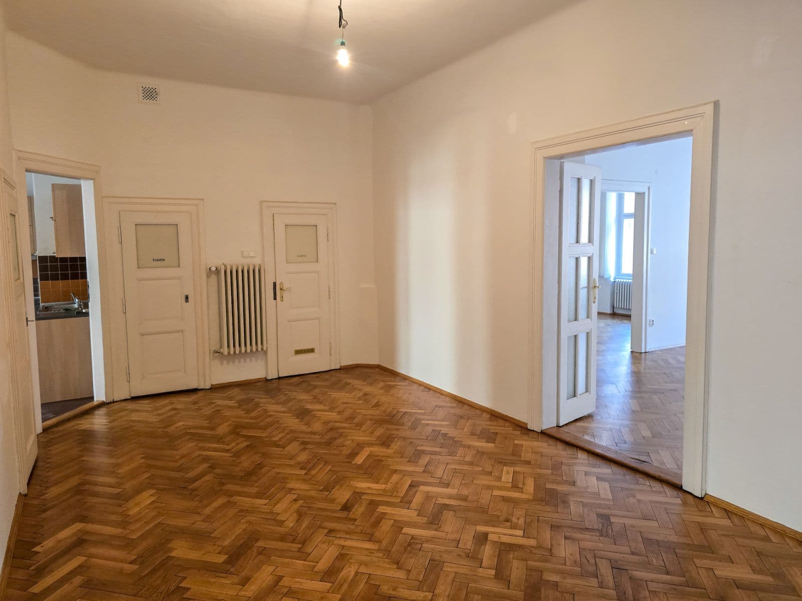 Pronájem bytu 5+1 175 m², Na Hutích, Praha, Praha Pronájem bytu 5+1 175 m², Na Hutích, Praha, Praha