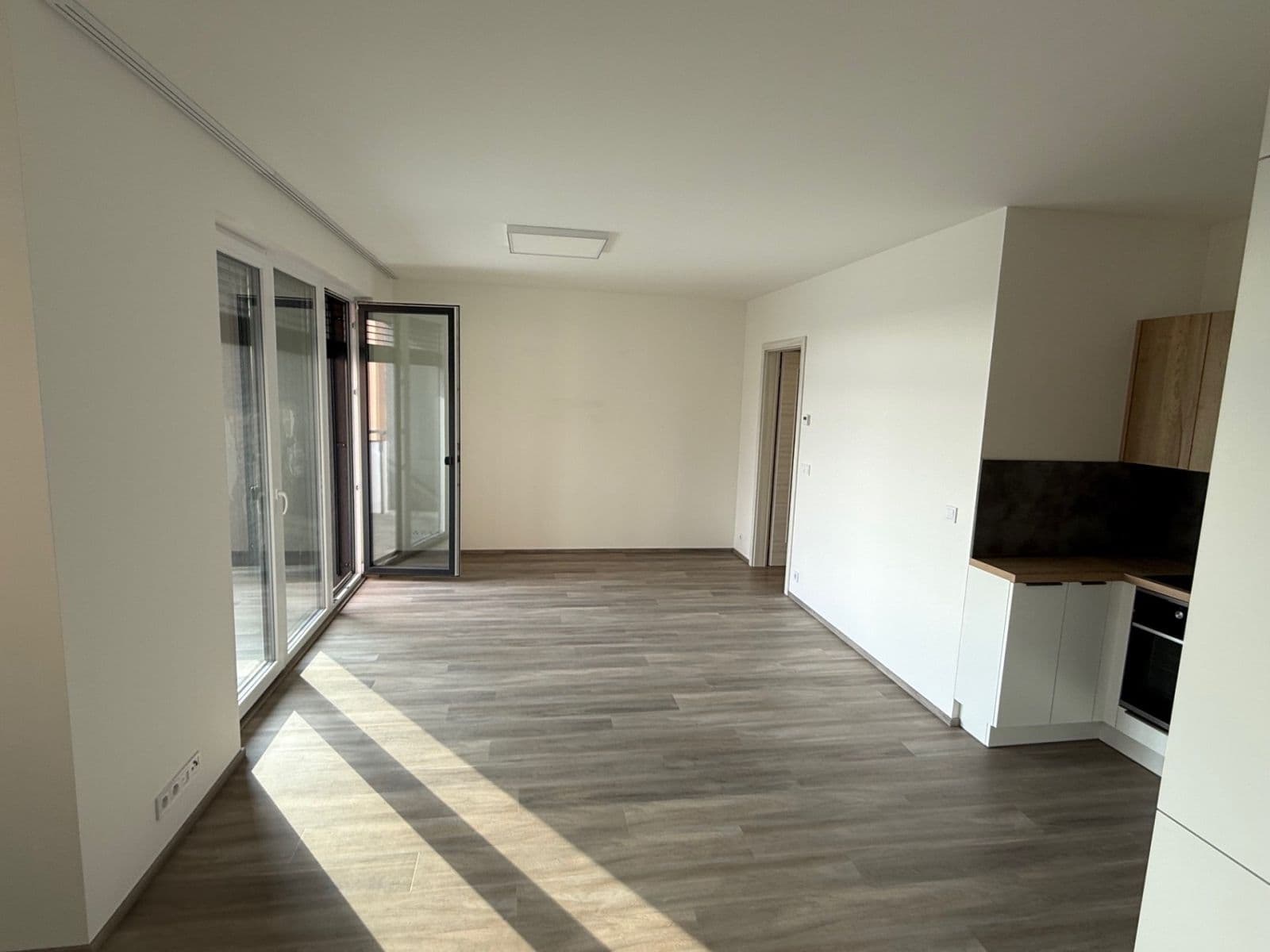 Pronájem bytu 3+kk 82 m², Mazurská, Praha, Praha Pronájem bytu 3+kk 82 m², Mazurská, Praha, Praha