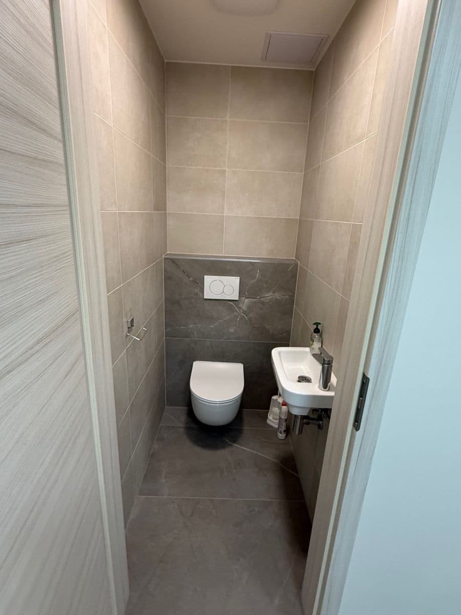 Pronájem bytu 3+kk 82 m², Mazurská, Praha, Praha Pronájem bytu 3+kk 82 m², Mazurská, Praha, Praha