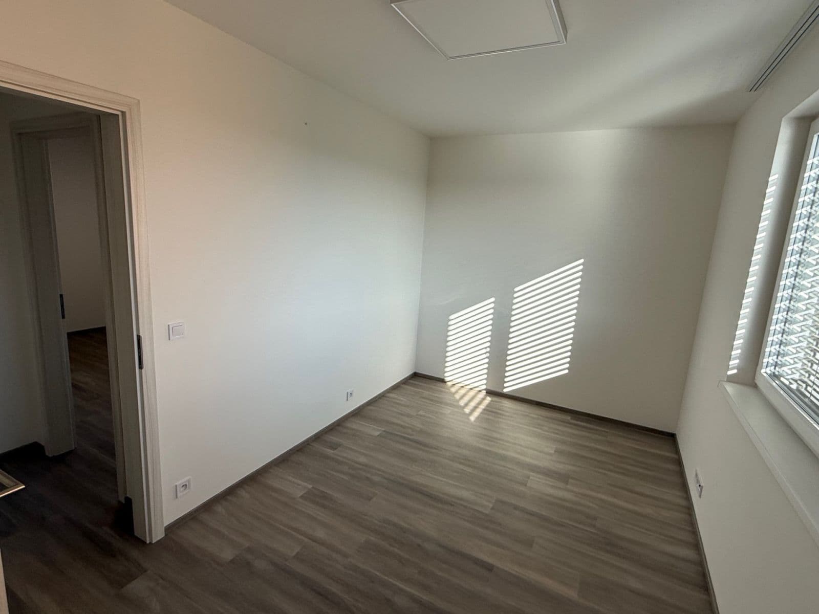 Pronájem bytu 3+kk 82 m², Mazurská, Praha, Praha Pronájem bytu 3+kk 82 m², Mazurská, Praha, Praha