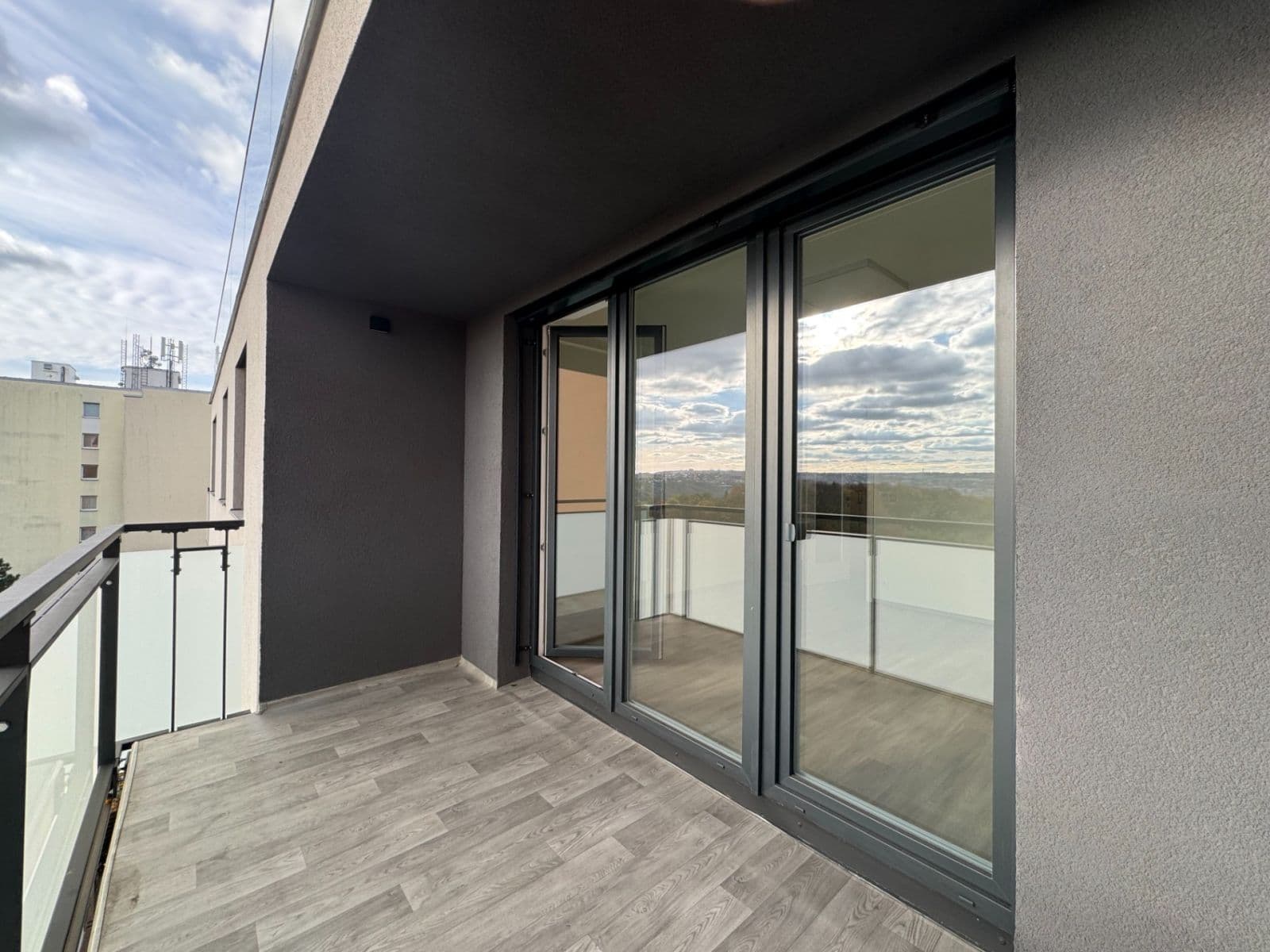 Pronájem bytu 3+kk 82 m², Mazurská, Praha, Praha Pronájem bytu 3+kk 82 m², Mazurská, Praha, Praha