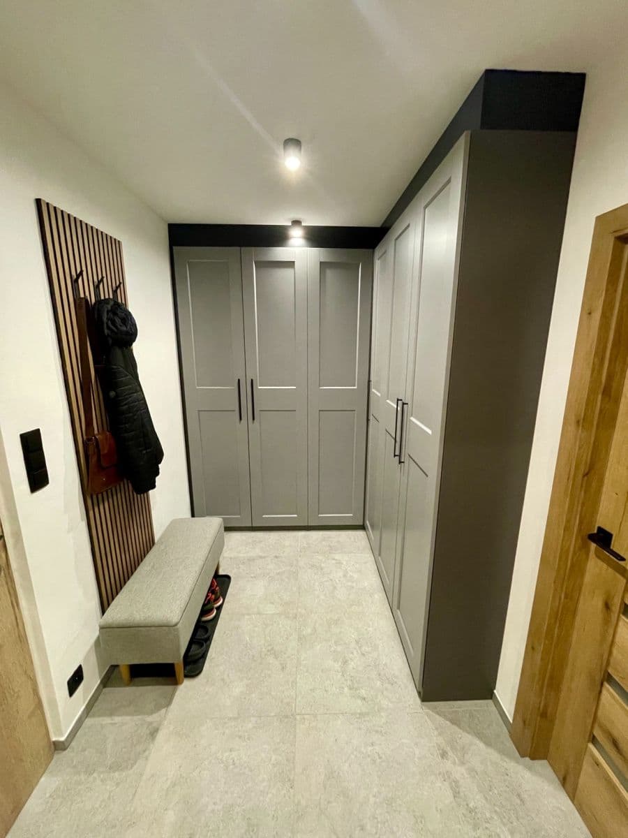 Prodej bytu 3+1 64 m², Výškovická, Ostrava, Moravskoslezský kraj Prodej bytu 3+1 64 m², Výškovická, Ostrava, Moravskoslezský kraj