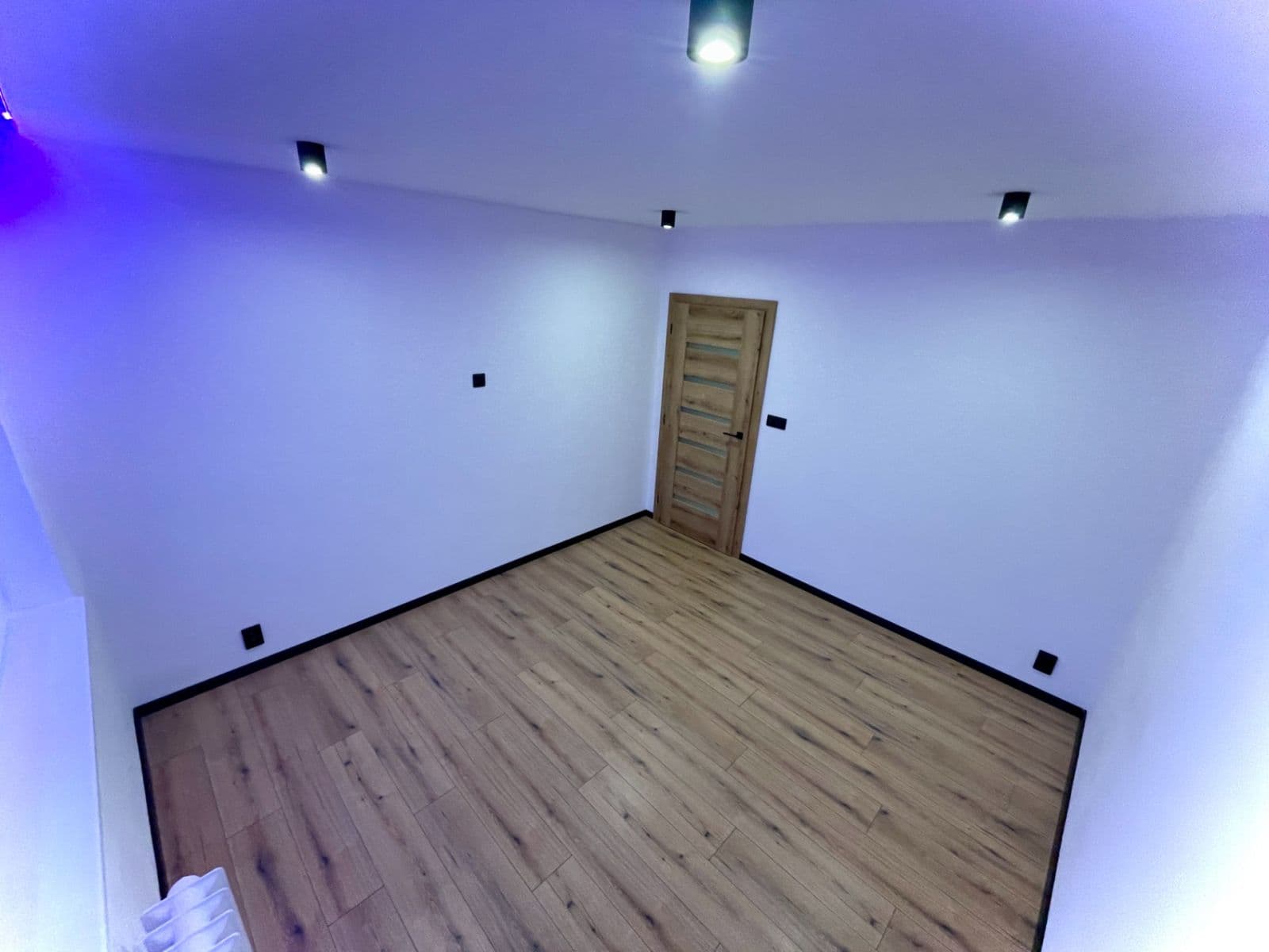 Prodej bytu 3+1 64 m², Výškovická, Ostrava, Moravskoslezský kraj Prodej bytu 3+1 64 m², Výškovická, Ostrava, Moravskoslezský kraj