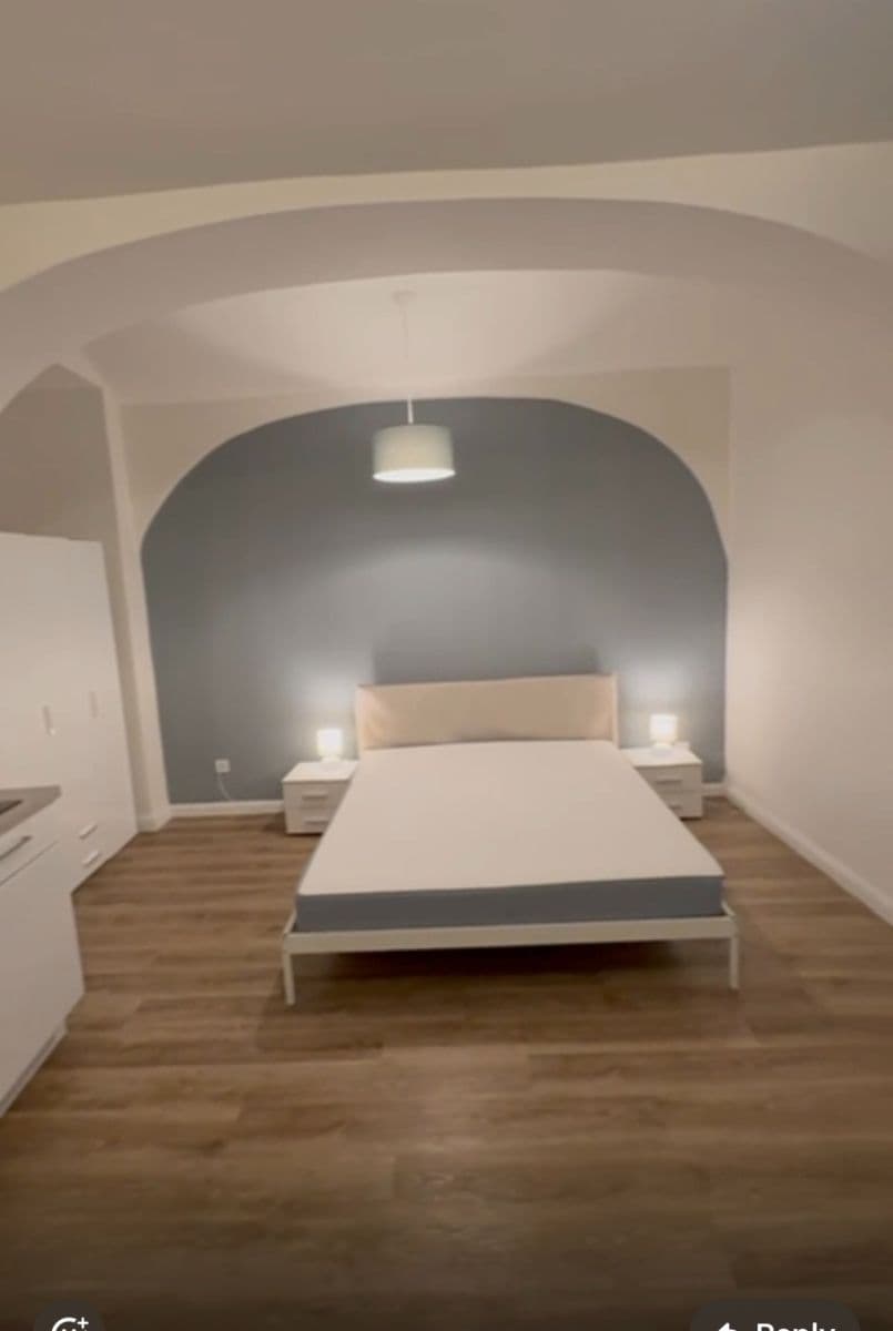 Pronájem bytu 1+kk 34 m², Půtova, Praha, Praha Pronájem bytu 1+kk 34 m², Půtova, Praha, Praha