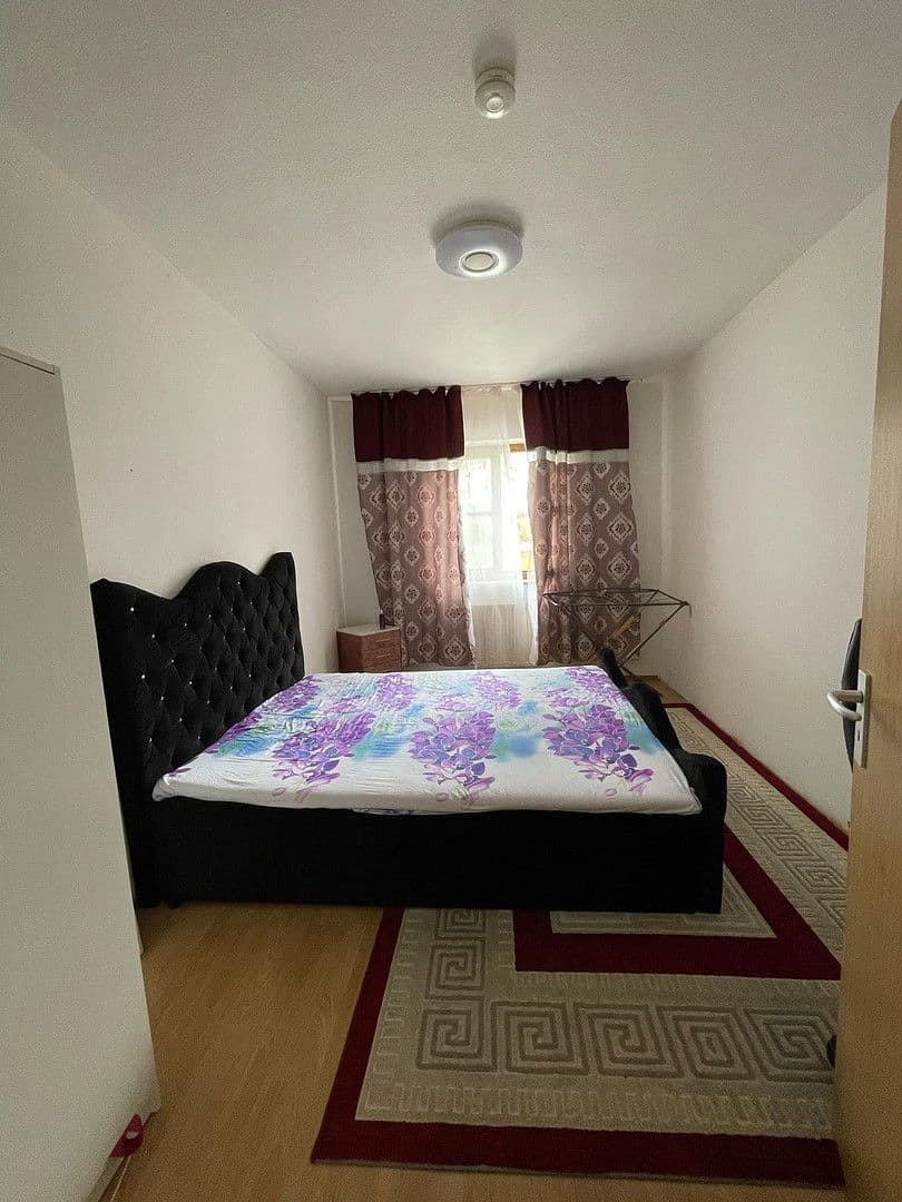 Pronájem bytu 4+1 105 m², Burglengenfeld, Bavorsko Pronájem bytu 4+1 105 m², Burglengenfeld, Bavorsko