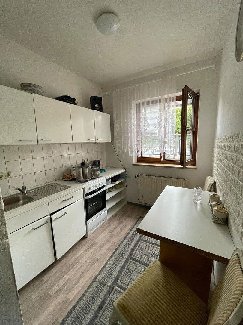 Pronájem bytu 4+1 105 m², Burglengenfeld, Bavorsko Pronájem bytu 4+1 105 m², Burglengenfeld, Bavorsko