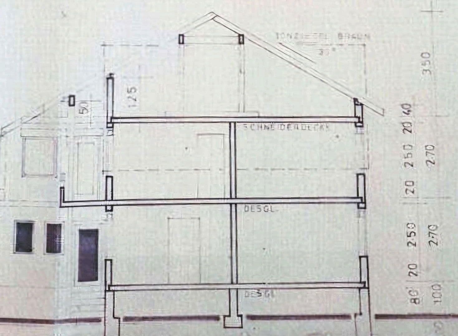 Prodej domu 217 m², pozemek 1.285 m², Kronau, Bádensko-Württembersko Prodej domu 217 m², pozemek 1.285 m², Kronau, Bádensko-Württembersko