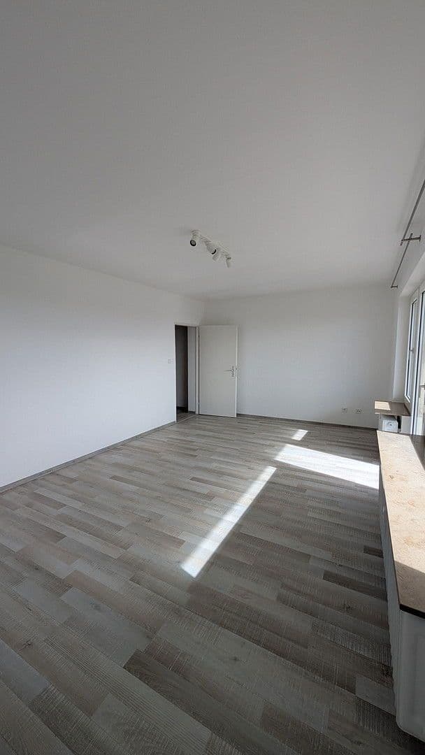 Prodej bytu 2+1 58 m², Erlangen, Bavorsko Prodej bytu 2+1 58 m², Erlangen, Bavorsko
