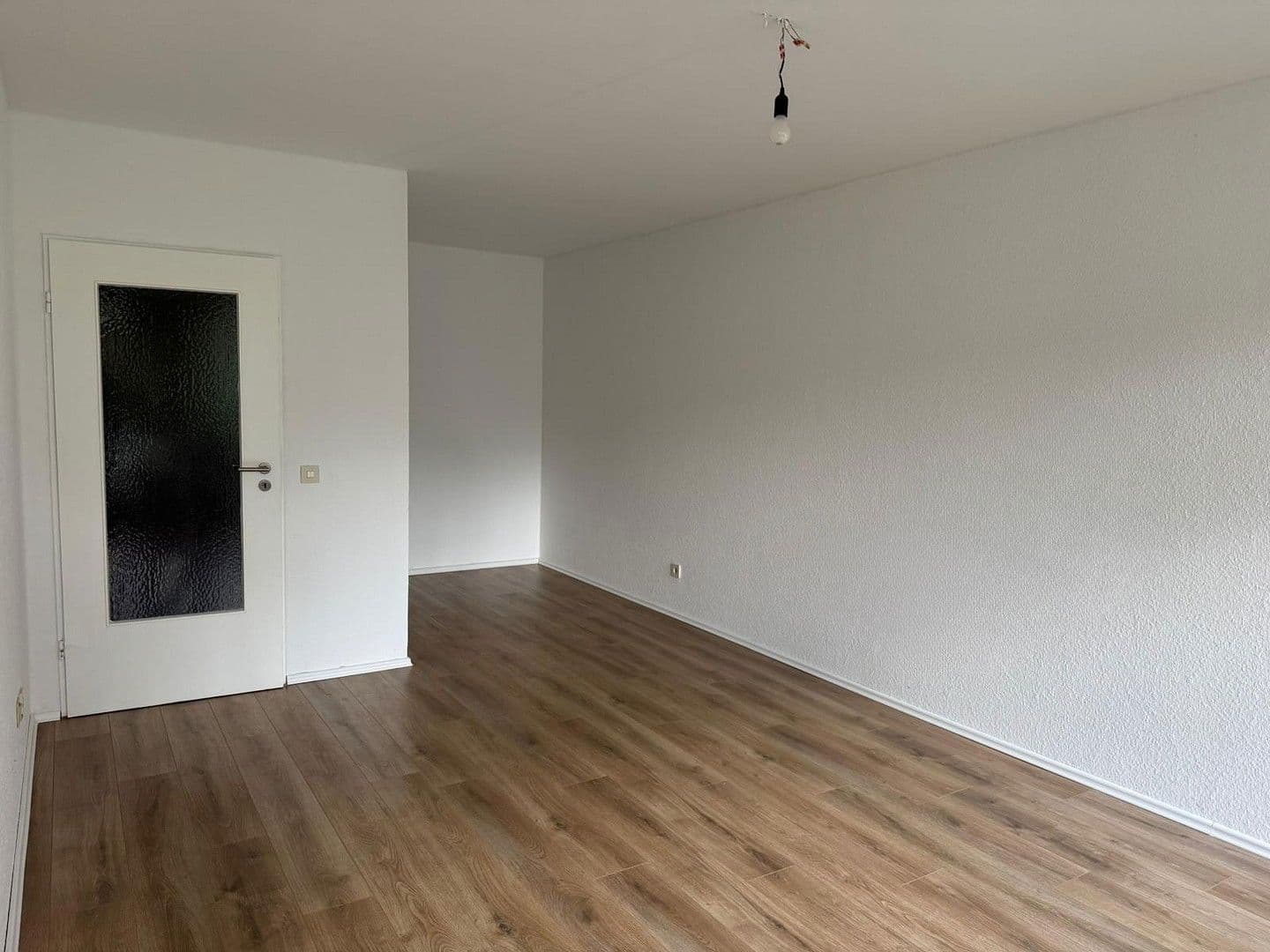 Pronájem bytu 1+kk 40 m², Gropiusweg 23, Bochum, Severní Porýní-Vestfálsko Pronájem bytu 1+kk 40 m², Gropiusweg 23, Bochum, Severní Porýní-Vestfálsko
