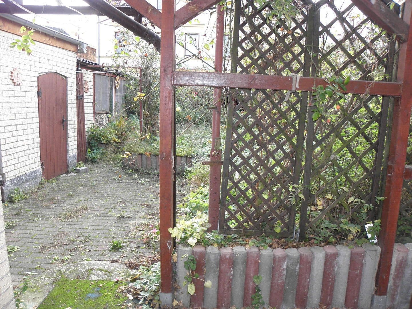 Prodej domu 95 m², pozemek 211 m², Magdeburg, Sasko-Anhaltsko Prodej domu 95 m², pozemek 211 m², Magdeburg, Sasko-Anhaltsko