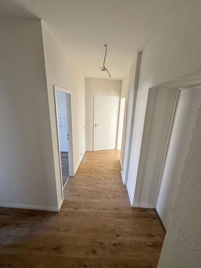 Pronájem bytu 3+1 72 m², Fouquéstraße 8, Brandenburg an der Havel, Braniborsko Pronájem bytu 3+1 72 m², Fouquéstraße 8, Brandenburg an der Havel, Braniborsko
