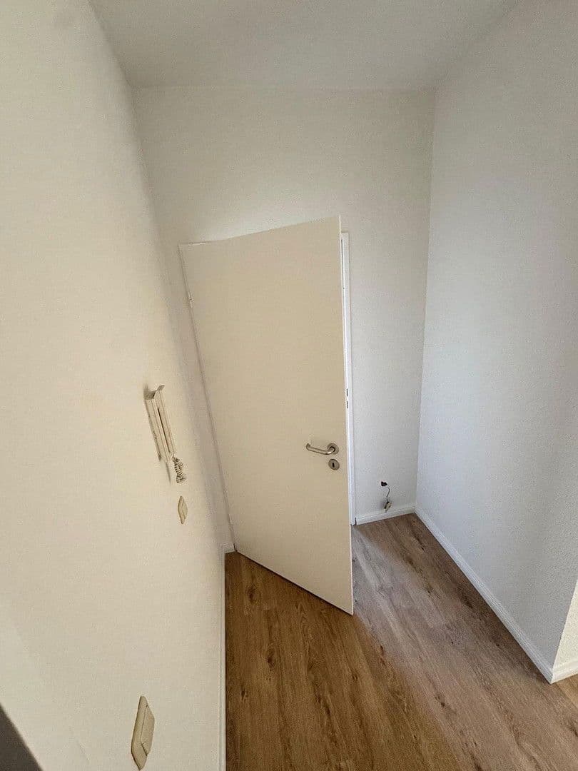 Pronájem bytu 3+1 72 m², Fouquéstraße 8, Brandenburg an der Havel, Braniborsko Pronájem bytu 3+1 72 m², Fouquéstraße 8, Brandenburg an der Havel, Braniborsko