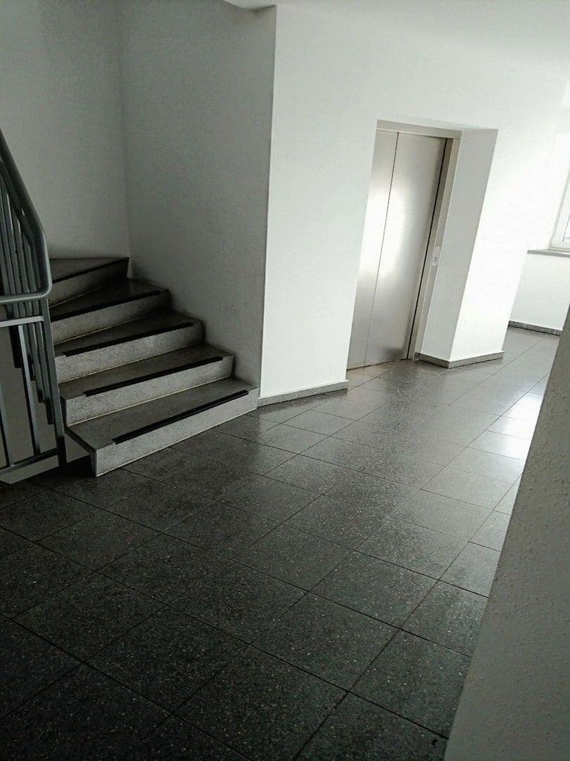 Pronájem bytu 2+1 46 m², Hamburg, Hamburg Pronájem bytu 2+1 46 m², Hamburg, Hamburg