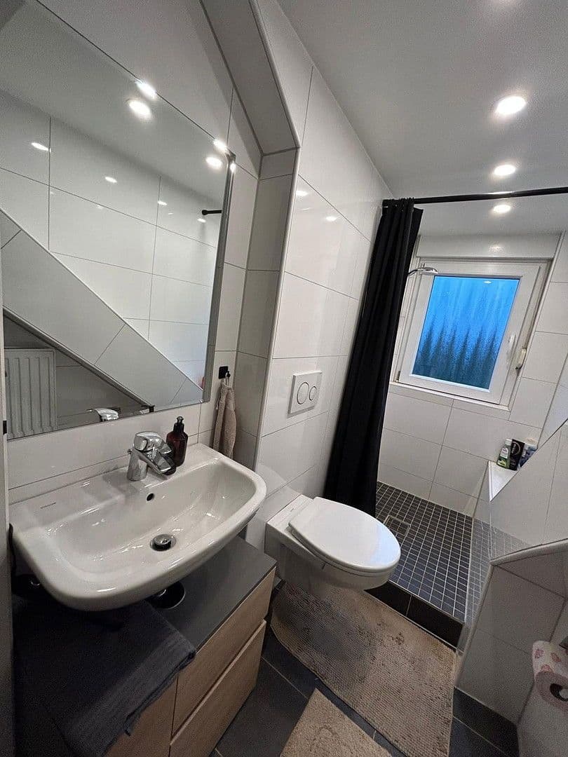 Prodej domu 168 m², pozemek 509 m², Würselen, Severní Porýní-Vestfálsko Prodej domu 168 m², pozemek 509 m², Würselen, Severní Porýní-Vestfálsko