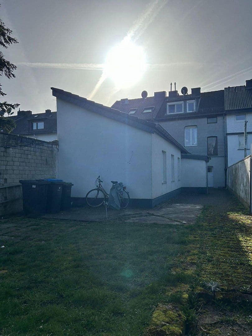 Prodej domu 168 m², pozemek 509 m², Würselen, Severní Porýní-Vestfálsko Prodej domu 168 m², pozemek 509 m², Würselen, Severní Porýní-Vestfálsko