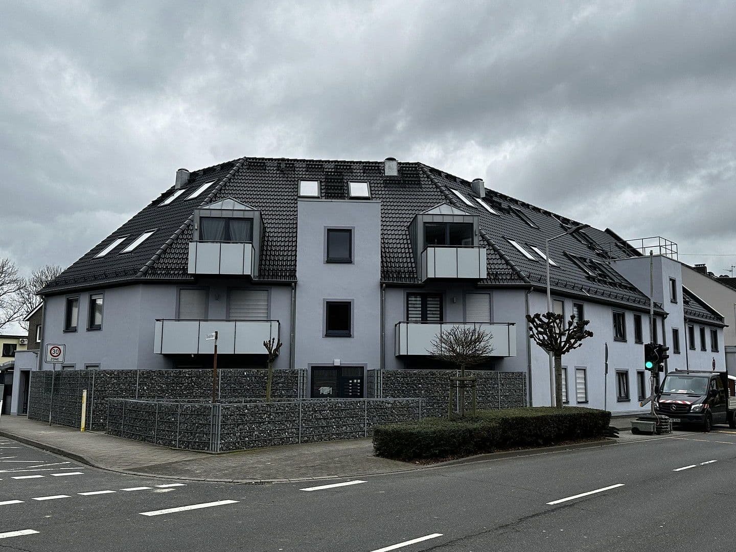 Prodej domu 1.235 m², pozemek 1.170 m², Alsdorf, Severní Porýní-Vestfálsko Prodej domu 1.235 m², pozemek 1.170 m², Alsdorf, Severní Porýní-Vestfálsko