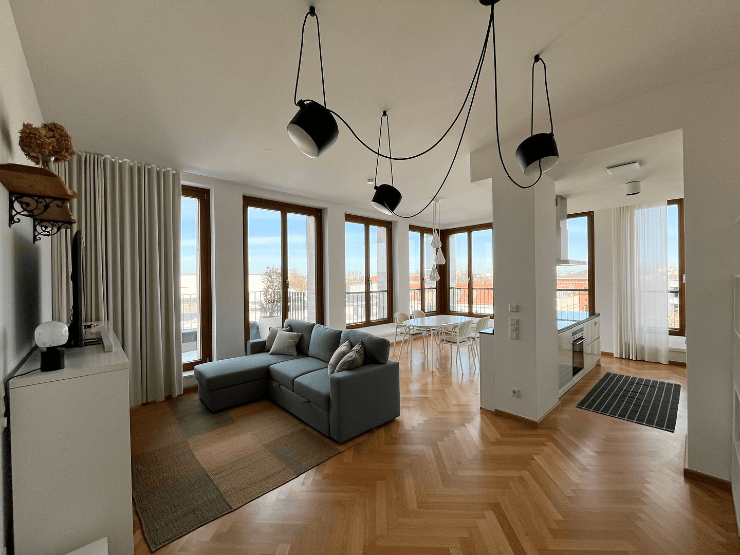 Pronájem bytu 3+1 120 m², Berlin, Berlín Pronájem bytu 3+1 120 m², Berlin, Berlín