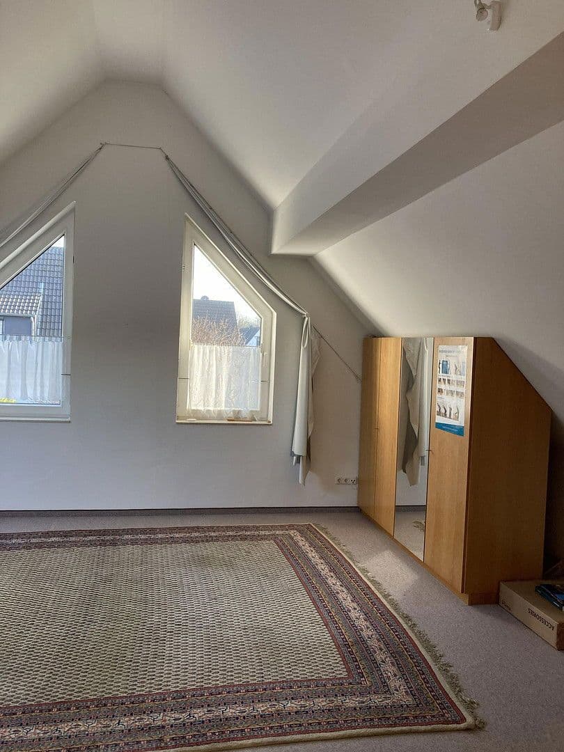 Prodej domu 179 m², pozemek 268 m², Duisburg, Severní Porýní-Vestfálsko Prodej domu 179 m², pozemek 268 m², Duisburg, Severní Porýní-Vestfálsko
