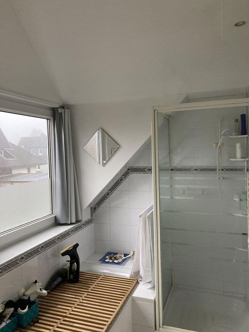 Prodej domu 179 m², pozemek 268 m², Duisburg, Severní Porýní-Vestfálsko Prodej domu 179 m², pozemek 268 m², Duisburg, Severní Porýní-Vestfálsko