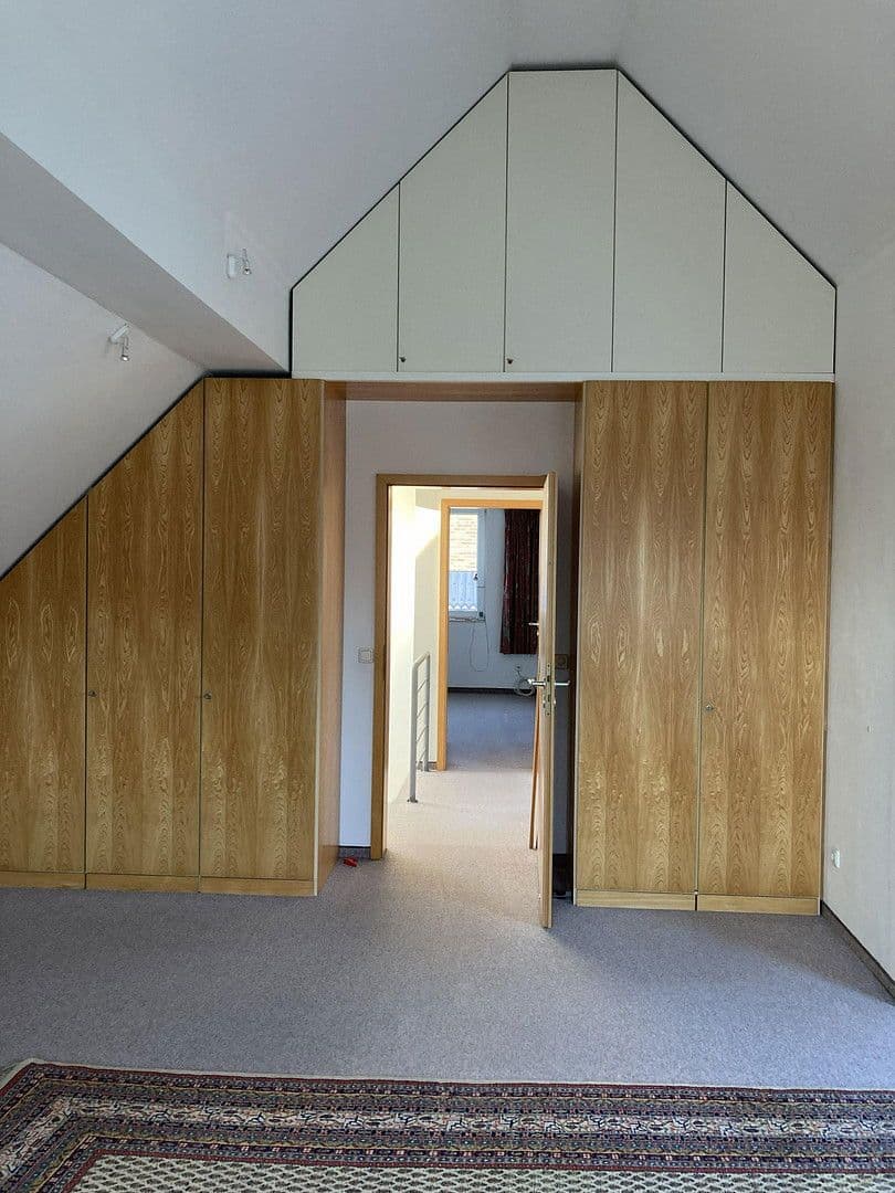 Prodej domu 179 m², pozemek 268 m², Duisburg, Severní Porýní-Vestfálsko Prodej domu 179 m², pozemek 268 m², Duisburg, Severní Porýní-Vestfálsko