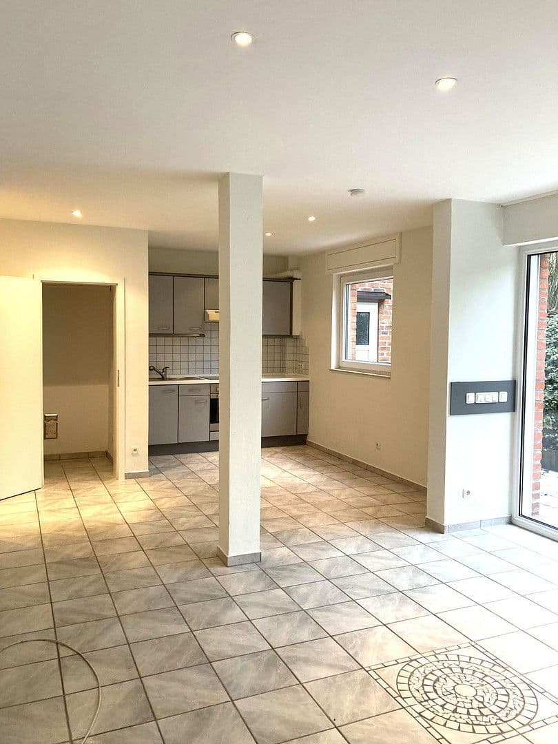 Prodej domu 179 m², pozemek 268 m², Duisburg, Severní Porýní-Vestfálsko Prodej domu 179 m², pozemek 268 m², Duisburg, Severní Porýní-Vestfálsko