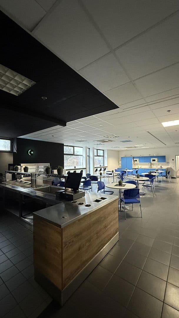 Pronájem nebytového prostoru 3.535 m², Friedrich-List-Strasse 3, Radebeul, Sasko Pronájem nebytového prostoru 3.535 m², Friedrich-List-Strasse 3, Radebeul, Sasko