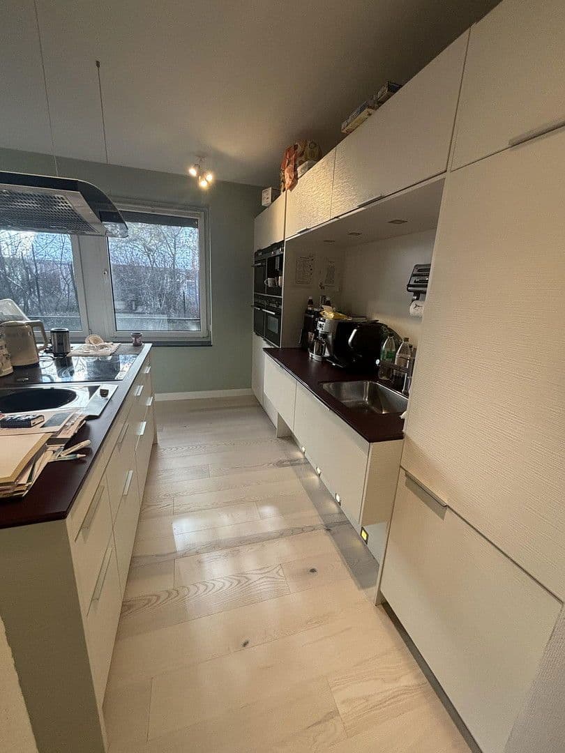 Prodej bytu 4+1 78 m², Hamburg, Hamburg Prodej bytu 4+1 78 m², Hamburg, Hamburg