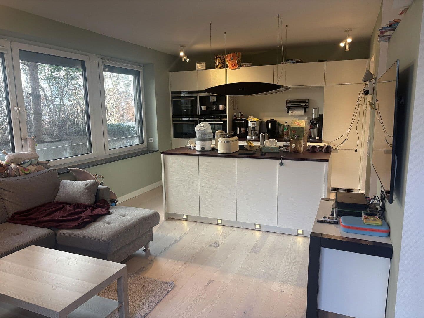 Prodej bytu 4+1 78 m², Hamburg, Hamburg Prodej bytu 4+1 78 m², Hamburg, Hamburg