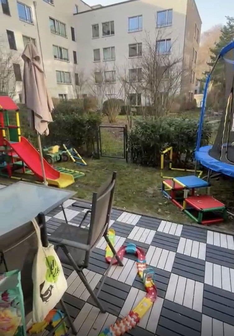 Prodej bytu 4+1 78 m², Hamburg, Hamburg Prodej bytu 4+1 78 m², Hamburg, Hamburg