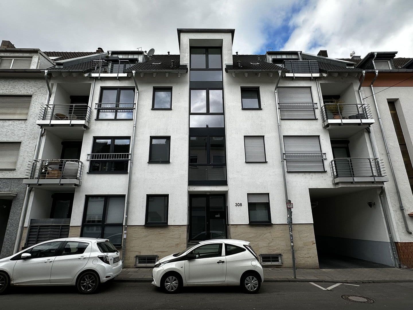 Pronájem bytu 1+1 45 m², Endenicher Str. 308, Bonn, Severní Porýní-Vestfálsko Pronájem bytu 1+1 45 m², Endenicher Str. 308, Bonn, Severní Porýní-Vestfálsko
