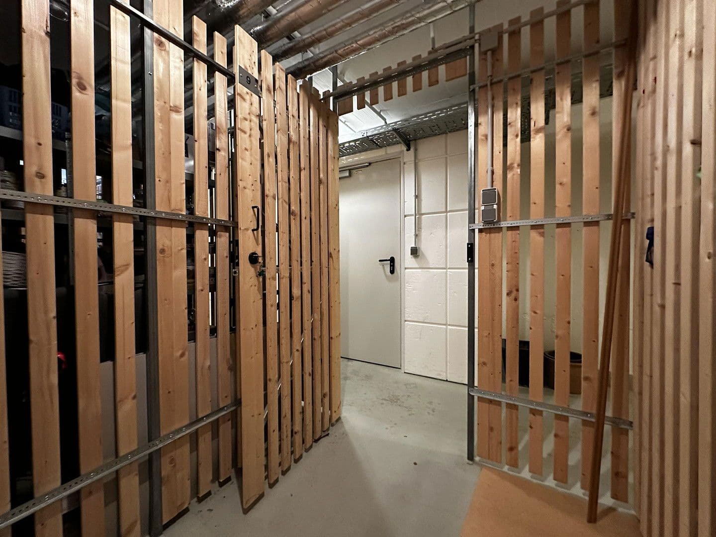 Pronájem bytu 1+1 45 m², Endenicher Str. 308, Bonn, Severní Porýní-Vestfálsko Pronájem bytu 1+1 45 m², Endenicher Str. 308, Bonn, Severní Porýní-Vestfálsko