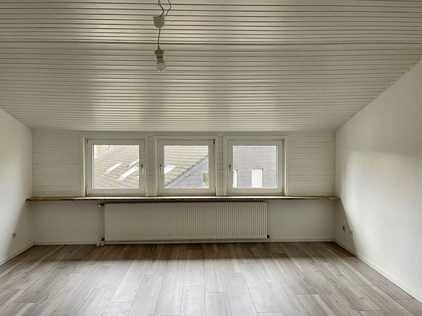 Pronájem bytu 3+1 77 m², Paderborn, Severní Porýní-Vestfálsko Pronájem bytu 3+1 77 m², Paderborn, Severní Porýní-Vestfálsko