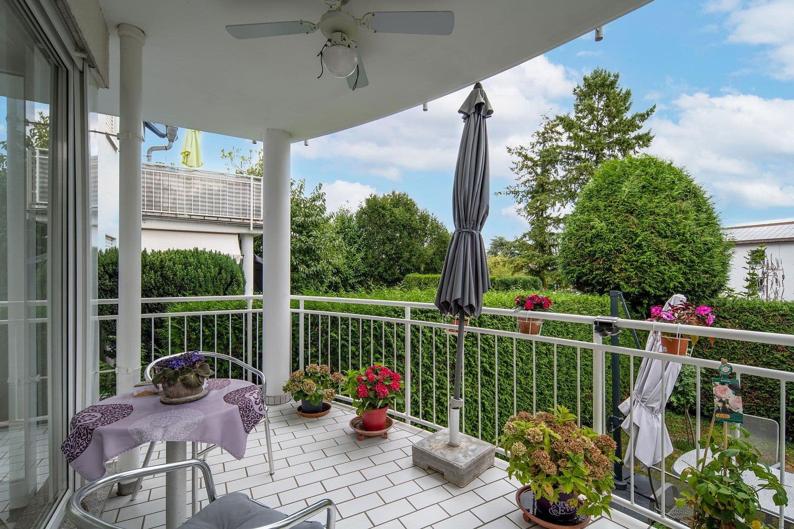 Pronájem bytu 3+1 105 m², Peter Gräber Straße 1, Edenkoben, Porýní-Falc Pronájem bytu 3+1 105 m², Peter Gräber Straße 1, Edenkoben, Porýní-Falc