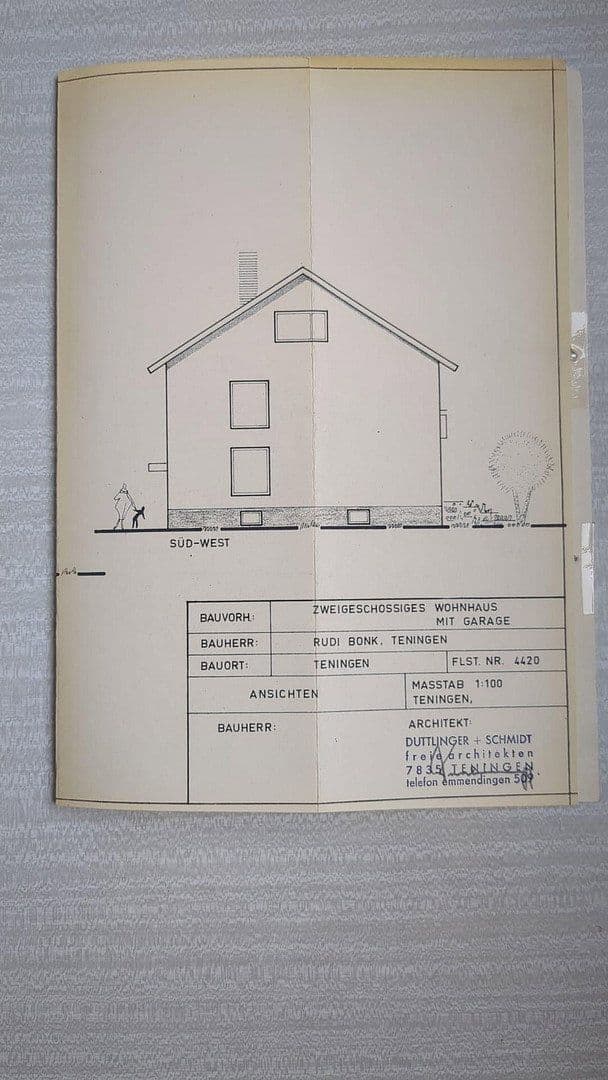Prodej domu 265 m², pozemek 650 m², Zähringerstraße 6, Teningen, Bádensko-Württembersko Prodej domu 265 m², pozemek 650 m², Zähringerstraße 6, Teningen, Bádensko-Württembersko