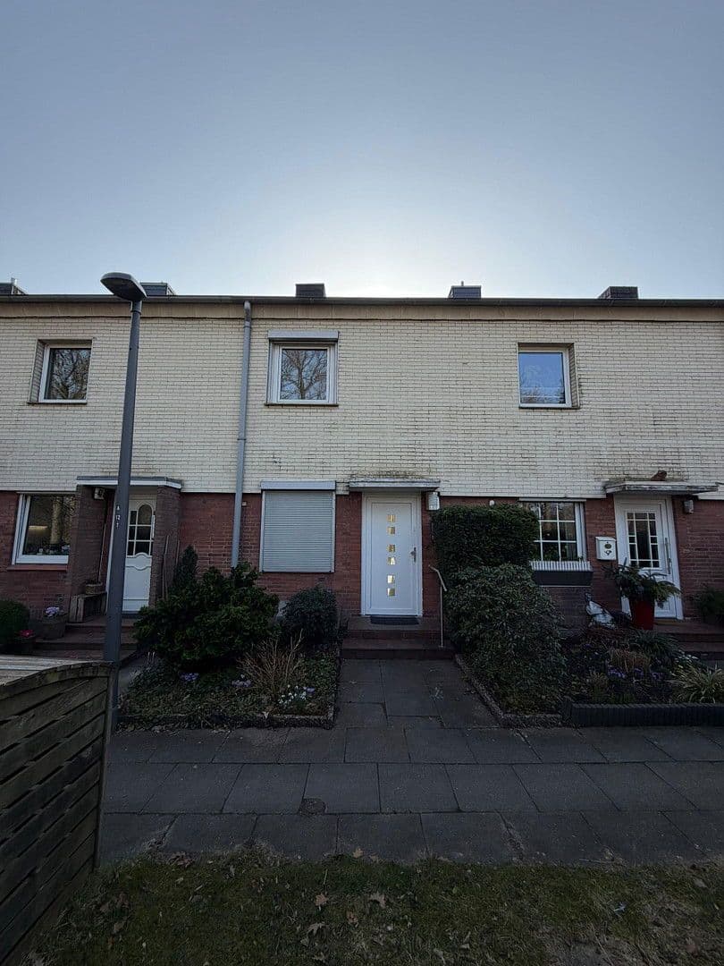 Pronájem domu 75 m², pozemek 125 m², Hamburg, Hamburg Pronájem domu 75 m², pozemek 125 m², Hamburg, Hamburg