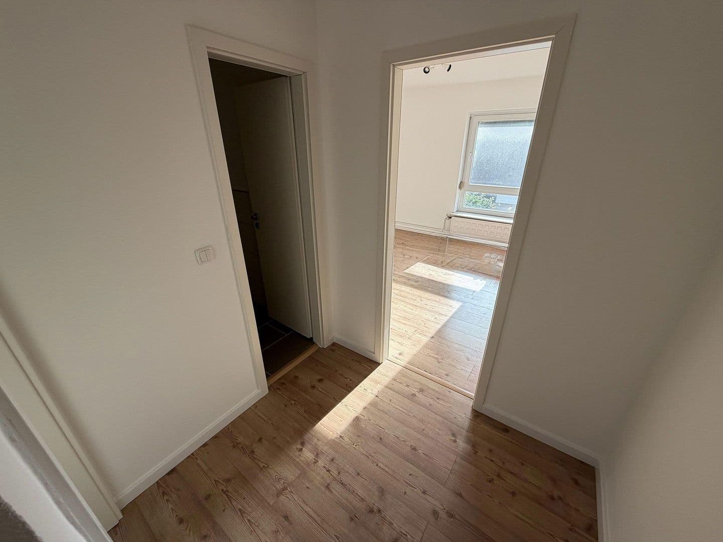 Pronájem domu 75 m², pozemek 125 m², Hamburg, Hamburg Pronájem domu 75 m², pozemek 125 m², Hamburg, Hamburg