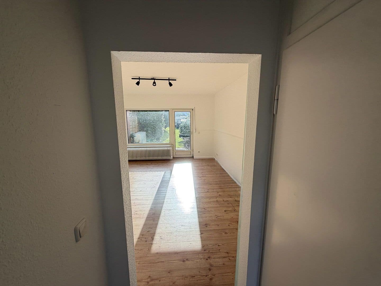 Pronájem domu 75 m², pozemek 125 m², Hamburg, Hamburg Pronájem domu 75 m², pozemek 125 m², Hamburg, Hamburg