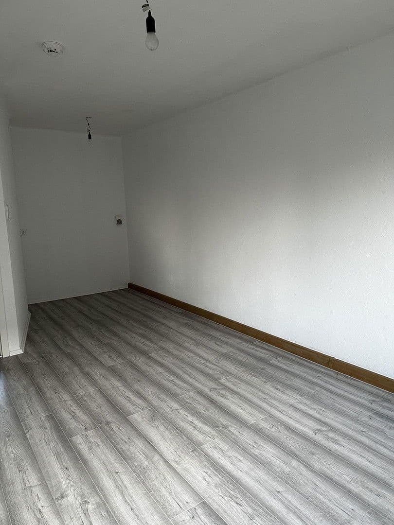 Pronájem bytu 2+1 49 m², Dr.Enders-Straße 27, Hof, Bavorsko Pronájem bytu 2+1 49 m², Dr.Enders-Straße 27, Hof, Bavorsko