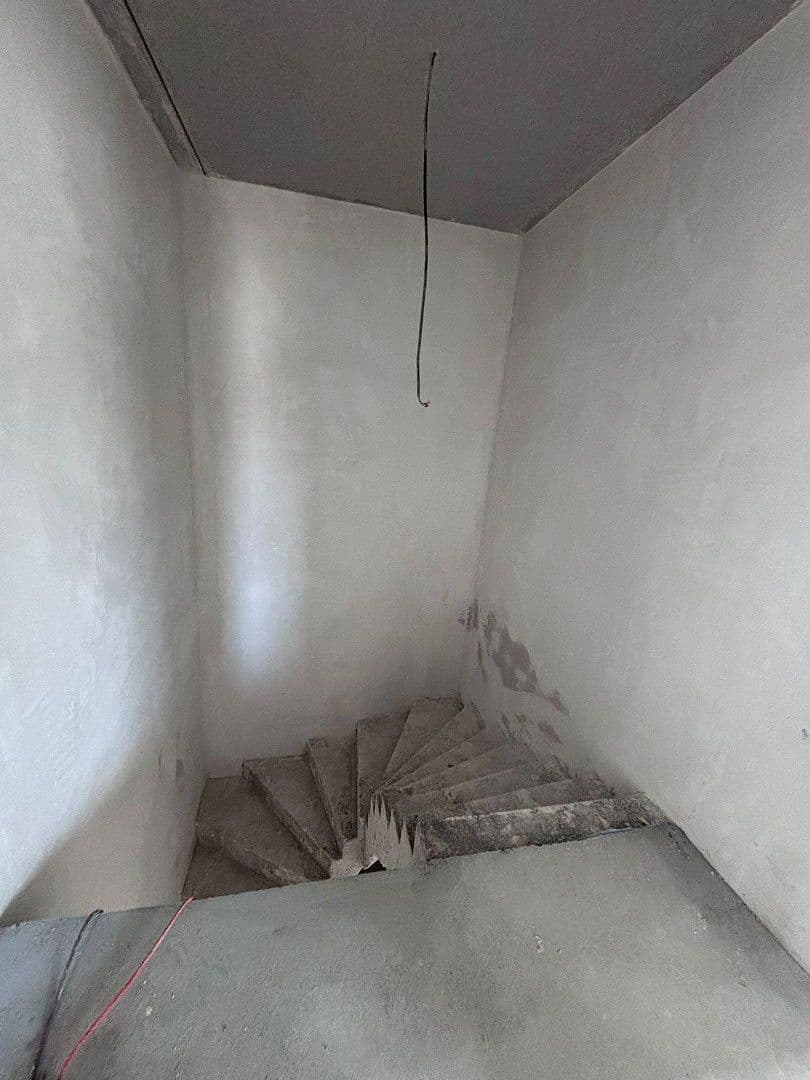 Prodej domu 173 m², pozemek 272 m², Im Kisselfließ 15a, Laudenbach, Bádensko-Württembersko Prodej domu 173 m², pozemek 272 m², Im Kisselfließ 15a, Laudenbach, Bádensko-Württembersko