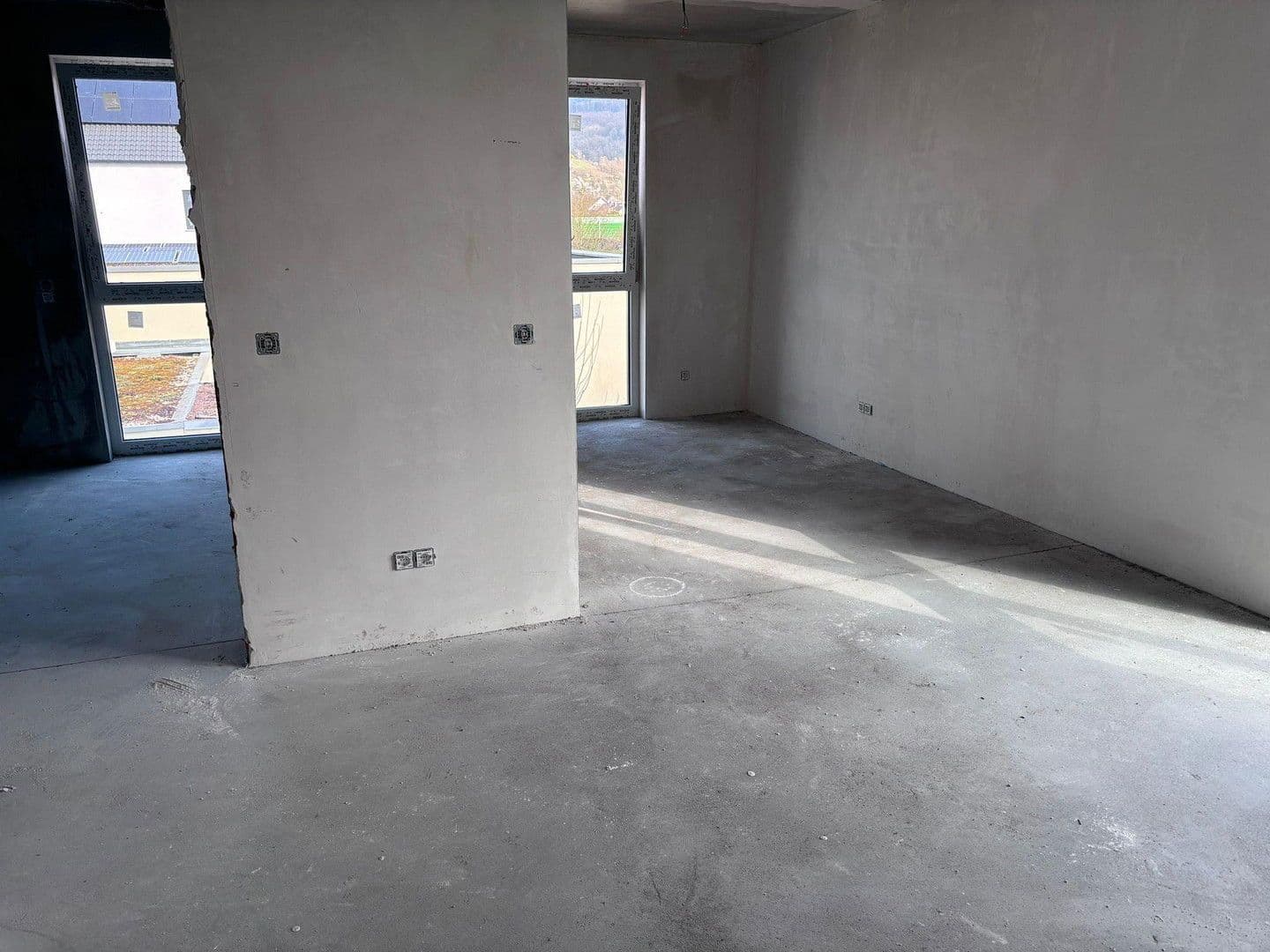 Prodej domu 173 m², pozemek 339 m², Im Kisselfließ 15, Laudenbach, Bádensko-Württembersko Prodej domu 173 m², pozemek 339 m², Im Kisselfließ 15, Laudenbach, Bádensko-Württembersko