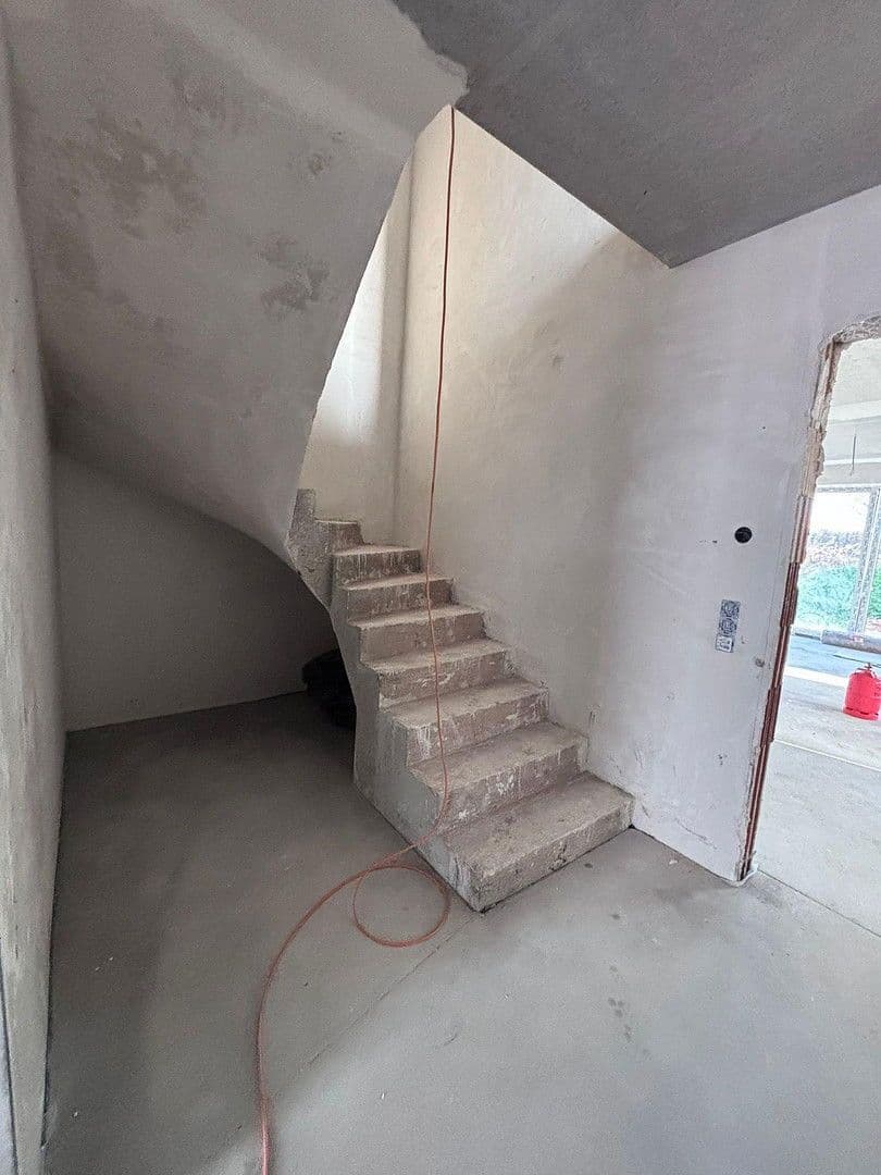 Prodej domu 173 m², pozemek 339 m², Im Kisselfließ 15, Laudenbach, Bádensko-Württembersko Prodej domu 173 m², pozemek 339 m², Im Kisselfließ 15, Laudenbach, Bádensko-Württembersko