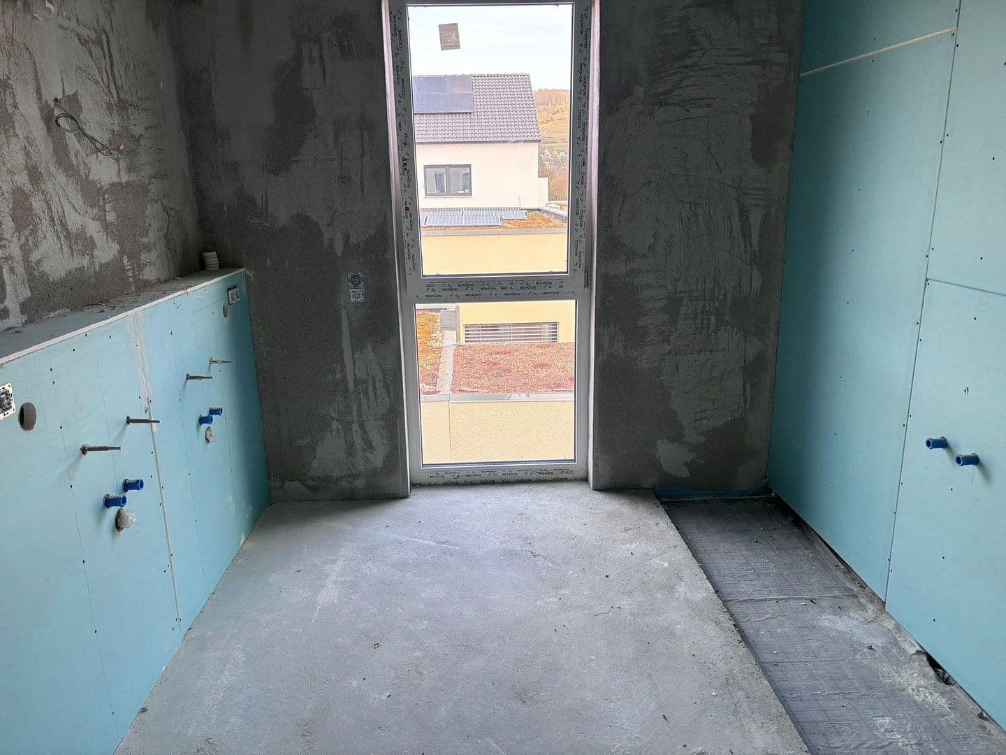 Prodej domu 173 m², pozemek 339 m², Im Kisselfließ 15, Laudenbach, Bádensko-Württembersko Prodej domu 173 m², pozemek 339 m², Im Kisselfließ 15, Laudenbach, Bádensko-Württembersko