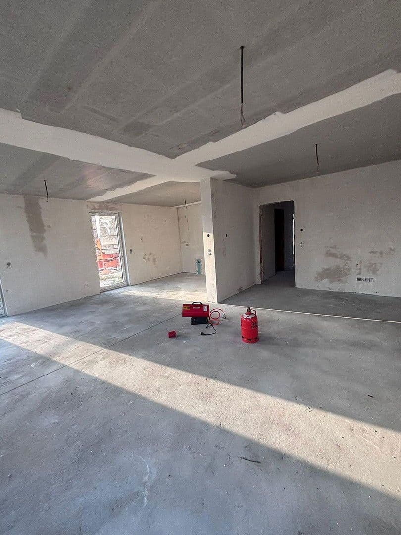 Prodej domu 173 m², pozemek 339 m², Im Kisselfließ 15, Laudenbach, Bádensko-Württembersko Prodej domu 173 m², pozemek 339 m², Im Kisselfließ 15, Laudenbach, Bádensko-Württembersko