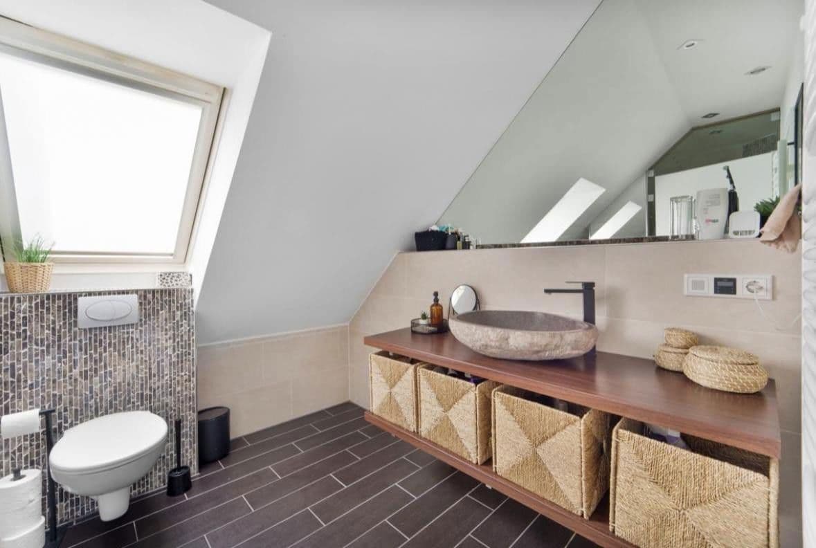 Prodej domu 128 m², pozemek 330 m², Orthleut 15, Langenhagen, Dolní Sasko Prodej domu 128 m², pozemek 330 m², Orthleut 15, Langenhagen, Dolní Sasko