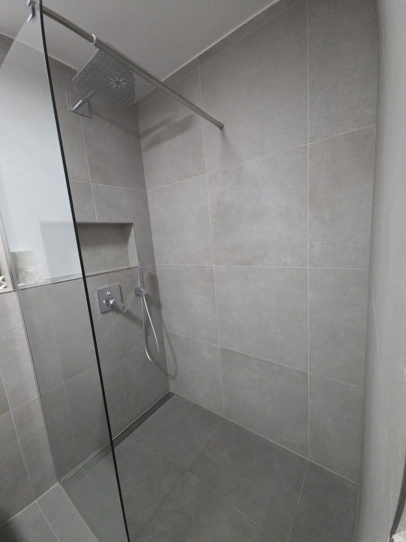 Pronájem bytu 3+1 110 m², Hilden, Severní Porýní-Vestfálsko Pronájem bytu 3+1 110 m², Hilden, Severní Porýní-Vestfálsko