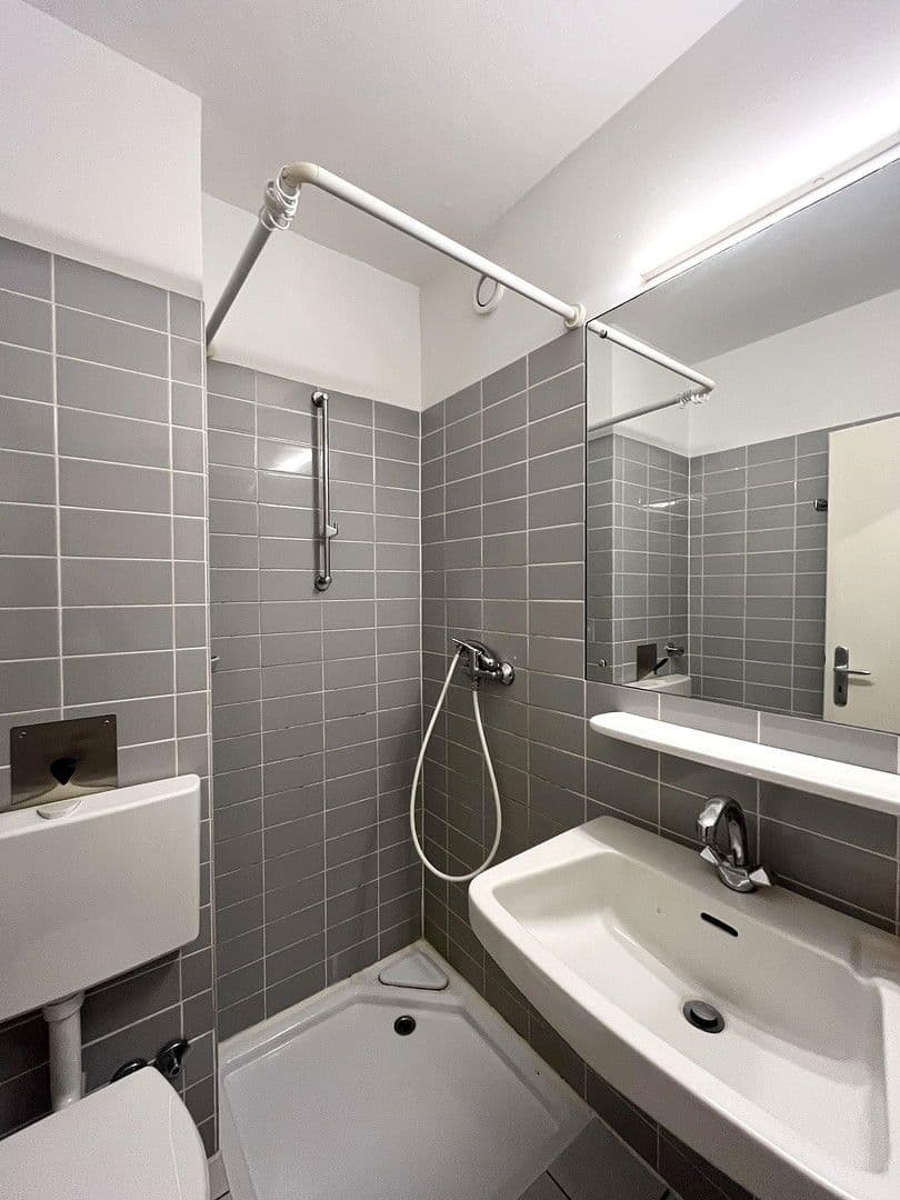 Pronájem bytu 1+1 35 m², Bemeroder Anger 17, Hannover, Dolní Sasko Pronájem bytu 1+1 35 m², Bemeroder Anger 17, Hannover, Dolní Sasko