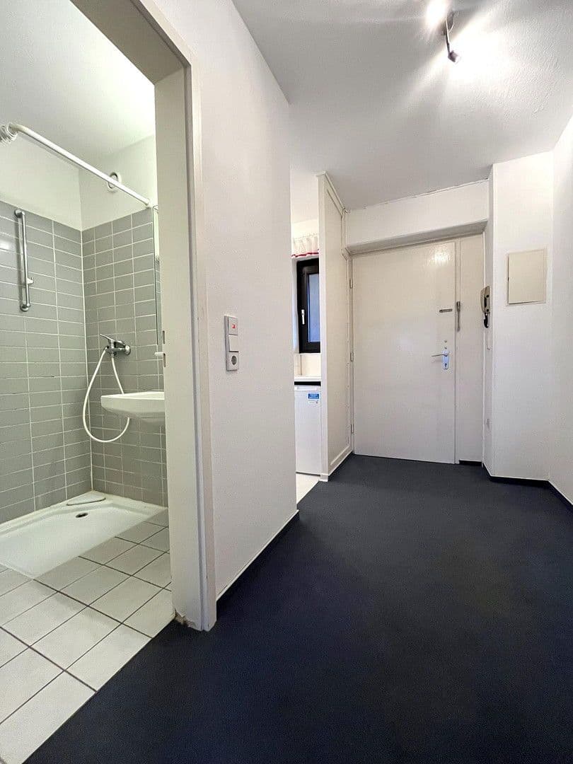 Pronájem bytu 1+1 35 m², Bemeroder Anger 17, Hannover, Dolní Sasko Pronájem bytu 1+1 35 m², Bemeroder Anger 17, Hannover, Dolní Sasko