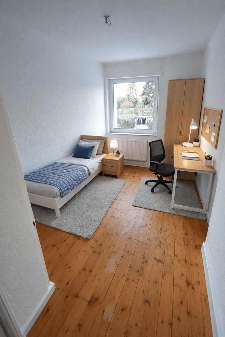 Pronájem bytu 1+1 10 m², Moltkestraße 49, Darmstadt, Hessen Pronájem bytu 1+1 10 m², Moltkestraße 49, Darmstadt, Hessen