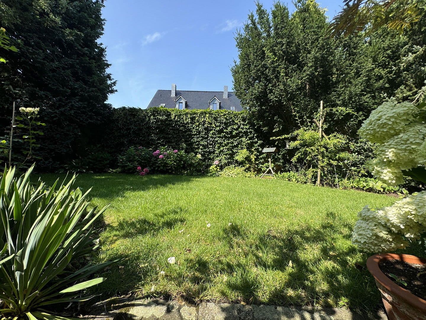 Pronájem bytu 3+1 87 m², Ziesenißstraße 25, Hannover, Dolní Sasko Pronájem bytu 3+1 87 m², Ziesenißstraße 25, Hannover, Dolní Sasko