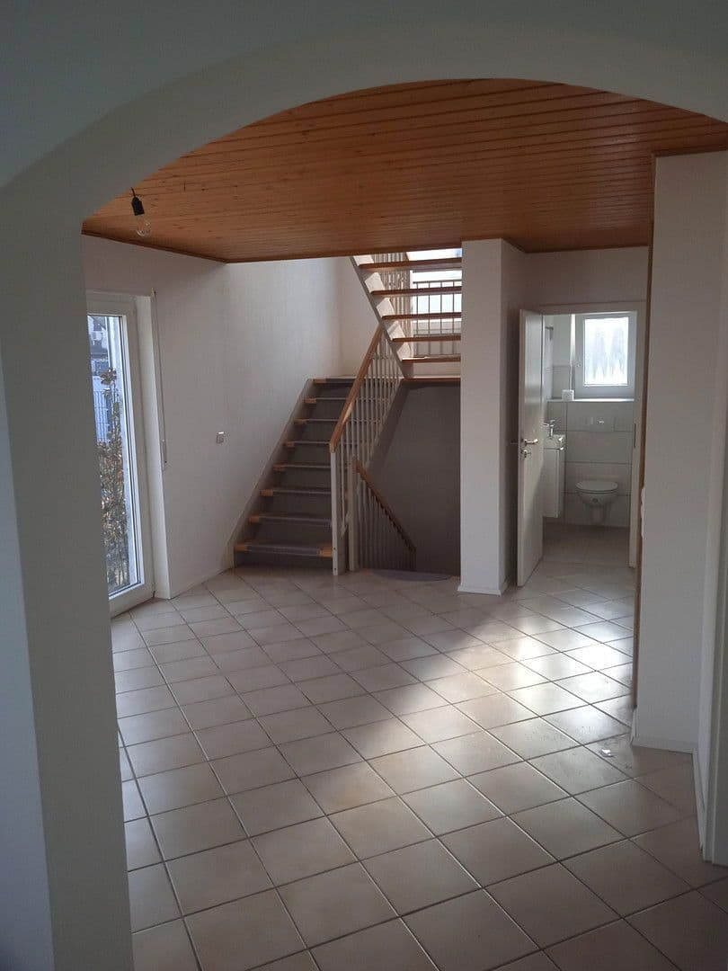 Pronájem domu 130 m², pozemek 246 m², St. Leon-Rot, Bádensko-Württembersko Pronájem domu 130 m², pozemek 246 m², St. Leon-Rot, Bádensko-Württembersko